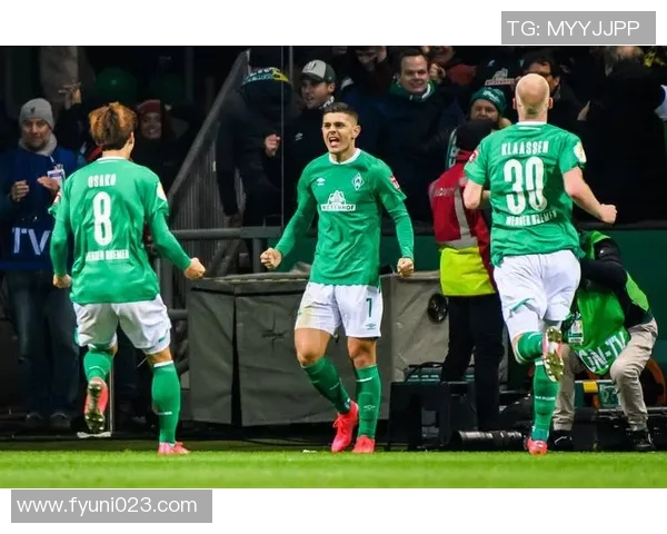 拜仁慕尼黑客场逼平门兴格拉德巴赫强强对话无人能独尊,胜负难分下轮再战 拜仁慕尼黑客场逼平门兴格拉德巴赫强强对话无人能独尊,胜负难分下轮再战