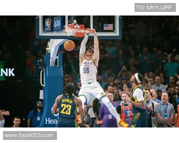 勇士主场击败雷霆，豪取六连胜创队史纪录